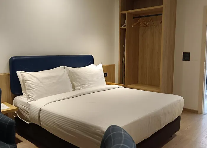 The Legend Inn Delhi